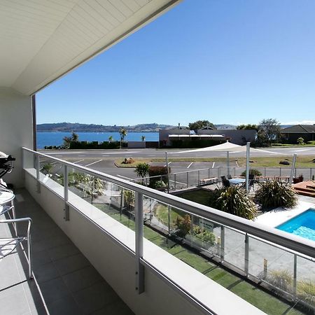 Lake Terrace Apartment Taupo Luaran gambar