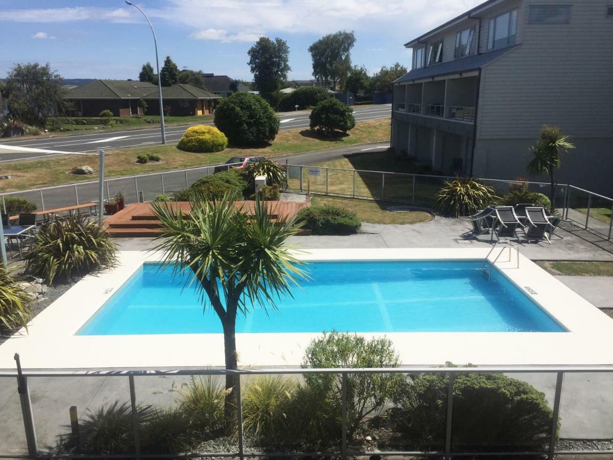 Lake Terrace Apartment Taupo Luaran gambar