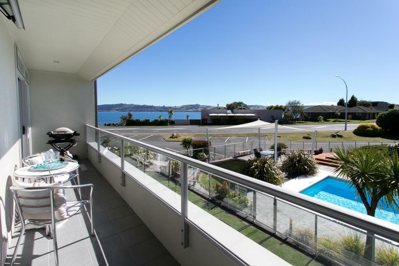 Lake Terrace Apartment Taupo Luaran gambar