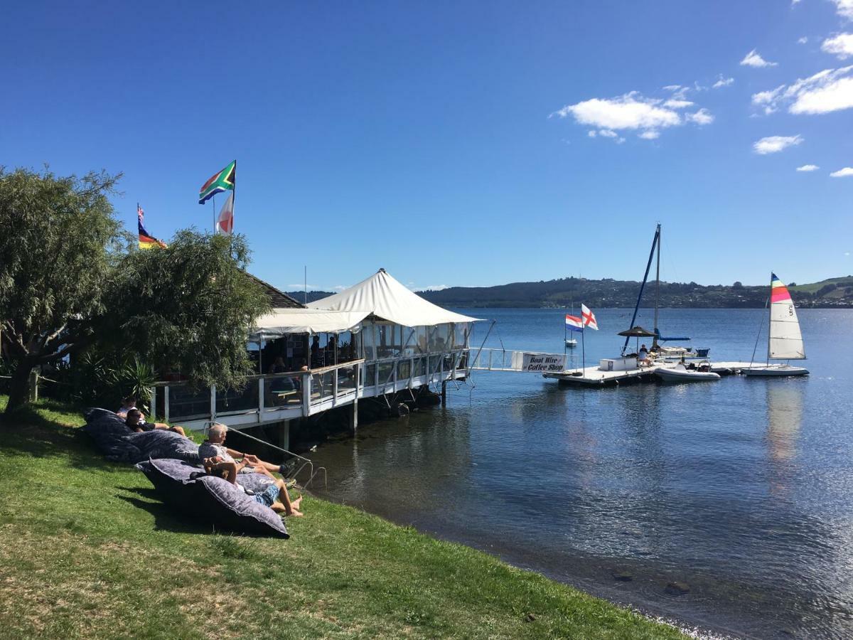 Lake Terrace Apartment Taupo Luaran gambar